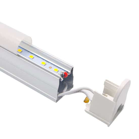 • LED T5 BATTEN WITH SEAMLESS CONNECTION - BATLINE II